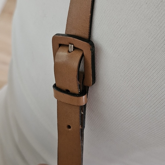 Authentic FENDI Natural Canvas Baguette Crossbody Bag With Leather Trim & Logo - Picture 3 of 10